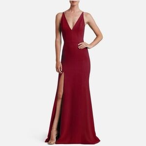 Dress the Population Iris Slip Crepe Gown in Garnet LIKE NEW and DRY CLEANED